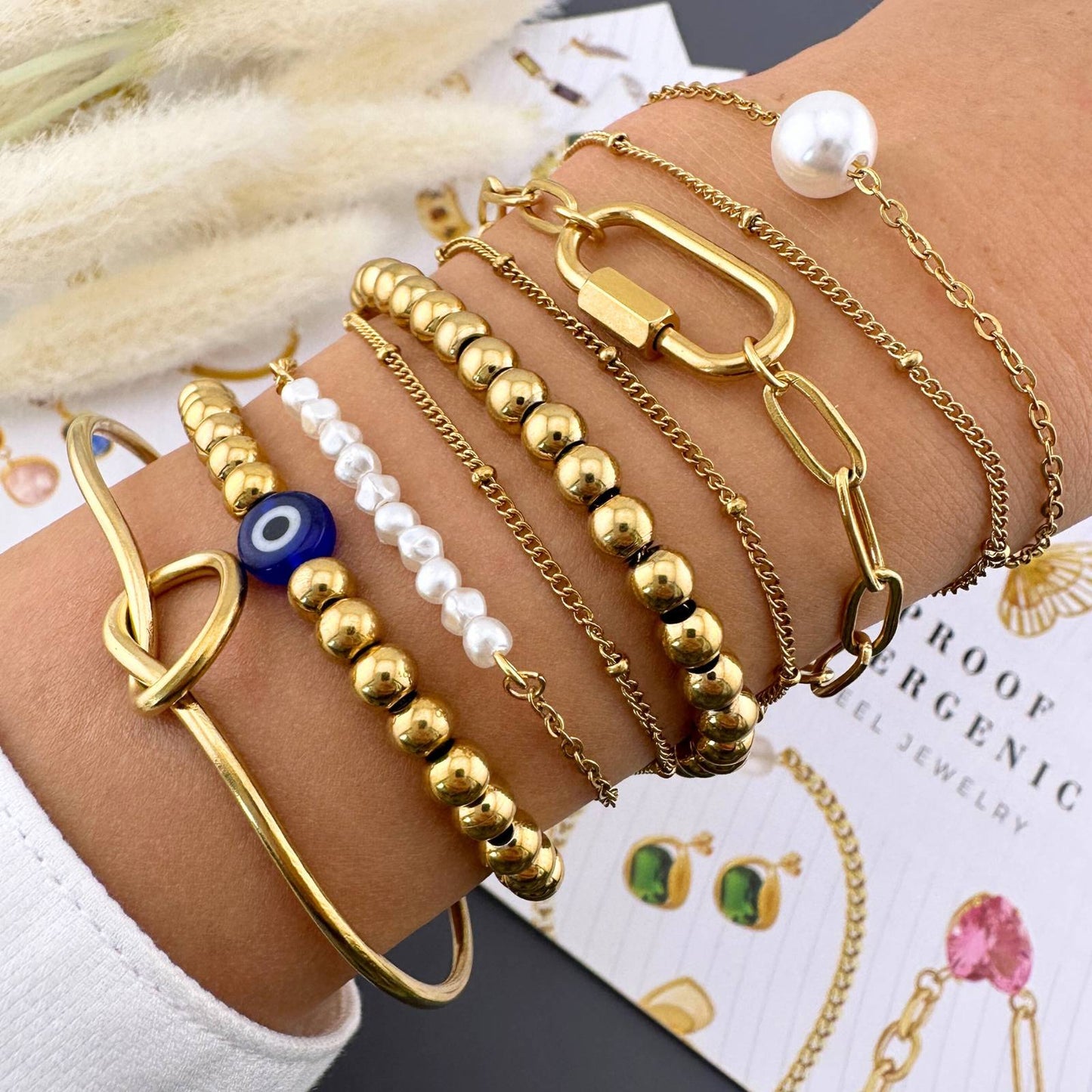 Minimal Pearl Gold Chain Bracelet