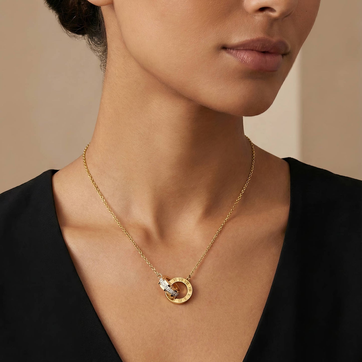 Roman Numeral Interlocking Ring Pendant Necklace